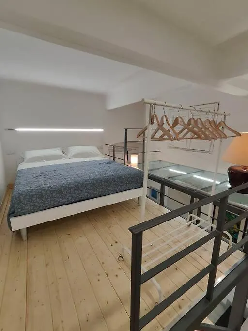 La Casa Dei Cristalli Apartment Genoa