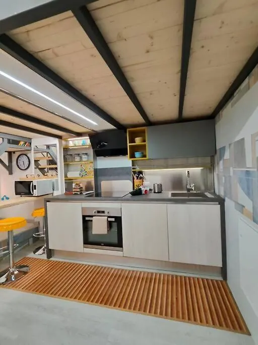 La Casa Dei Cristalli Apartment Genoa